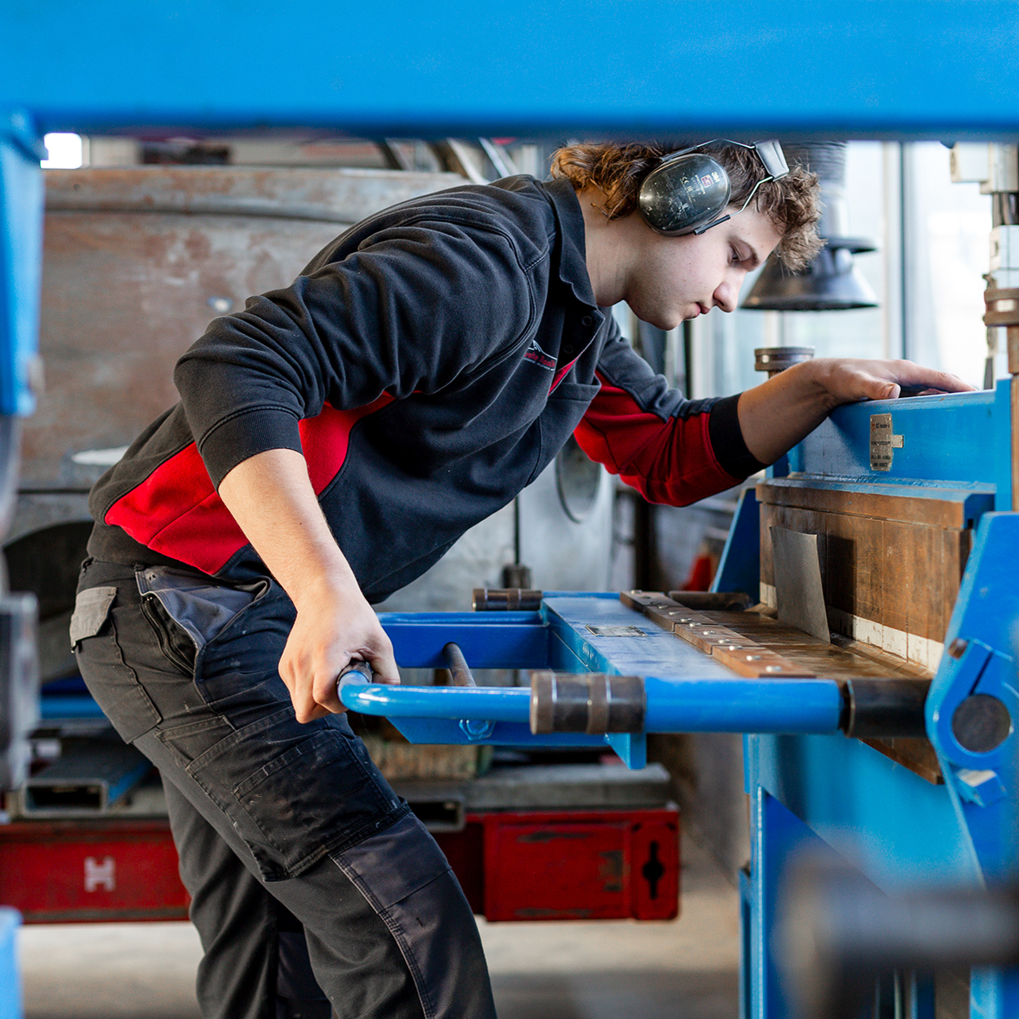 Autorestauratie Raalte, chassis en plaatwerk